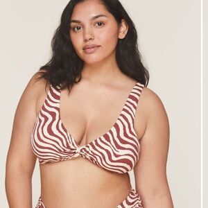 Andie The Portofino - Top - Eco Nylon - Bias Stripe Truffle